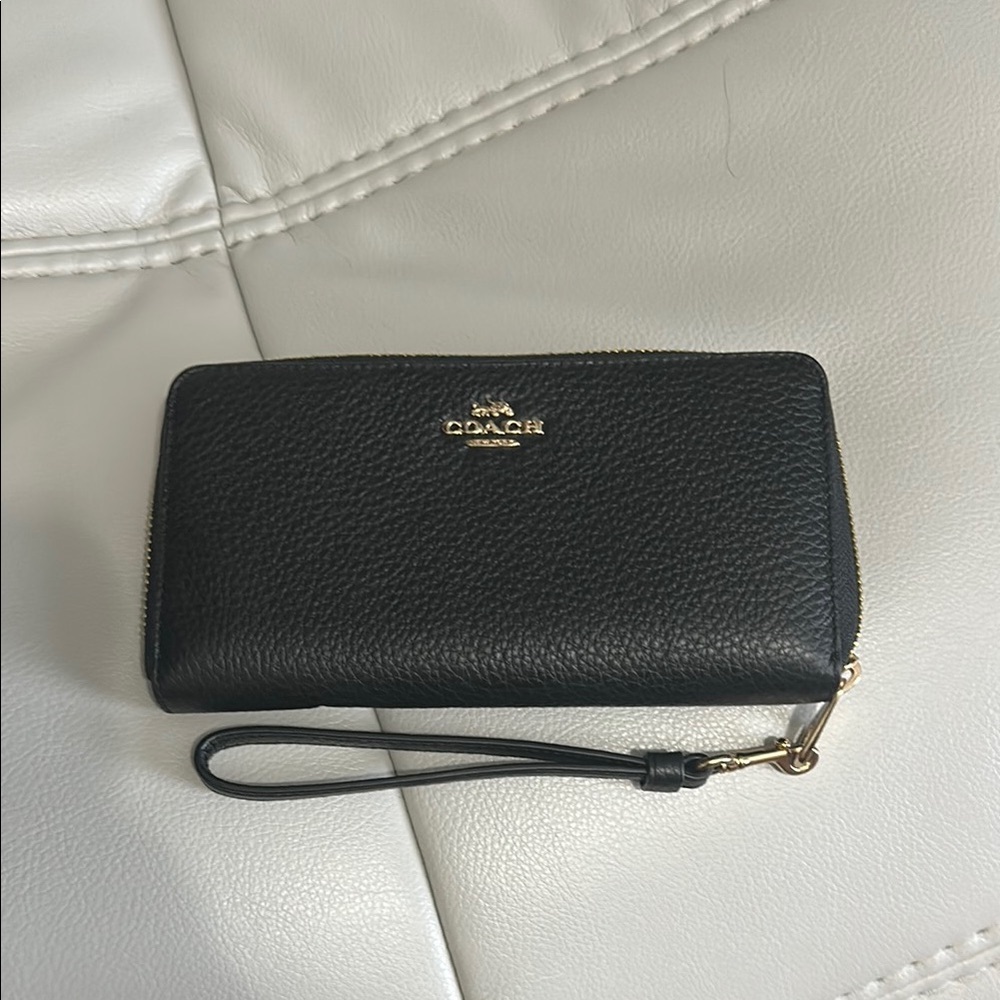 Coach Black Pebbled Leather Wallet